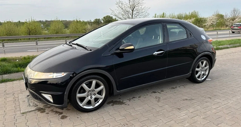 Honda Civic cena 20000 przebieg: 180135, rok produkcji 2007 z Grójec małe 79